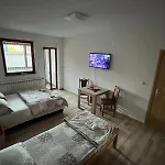 Stari Grad بيت ضيافة