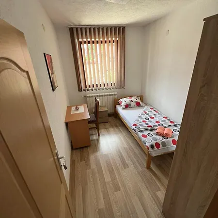 Stari Grad 게스트하우스